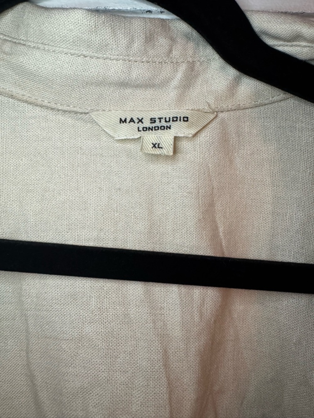 Linen Women's Button-Front Jacket - Picture 4 of 4